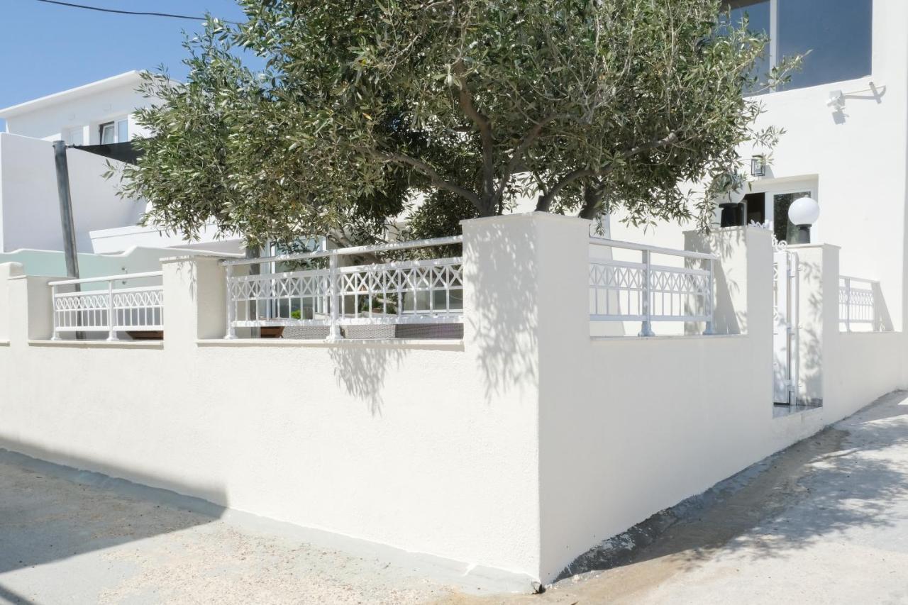 Residence By Georgia Studios Fira  Exterior foto